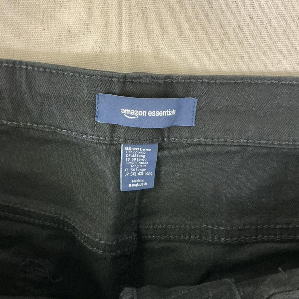 Amazon Essentials black jeans - Picture 5 of 5